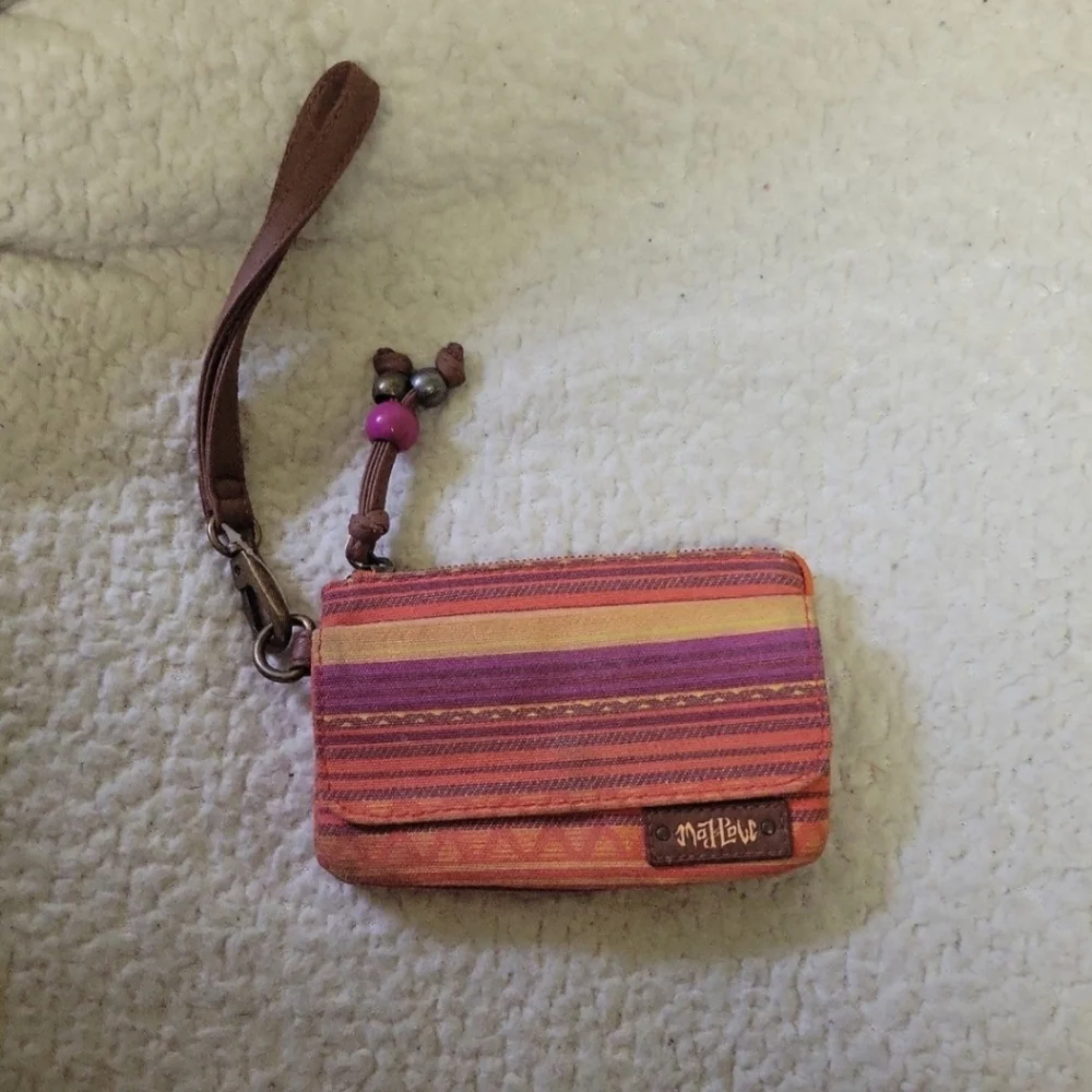 Wristlet - Picture 1 of 7